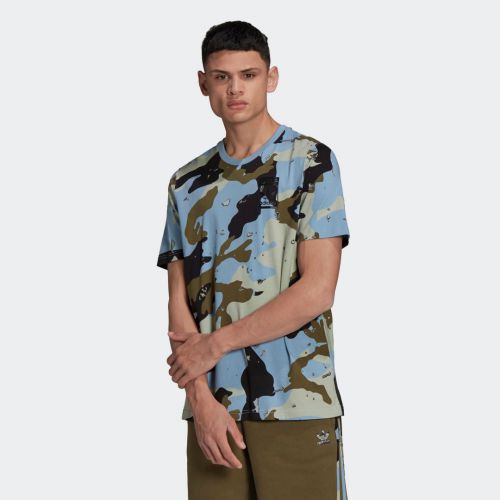 Graphics camo allover print tee