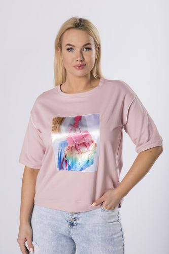 t-shirt z aplikacją