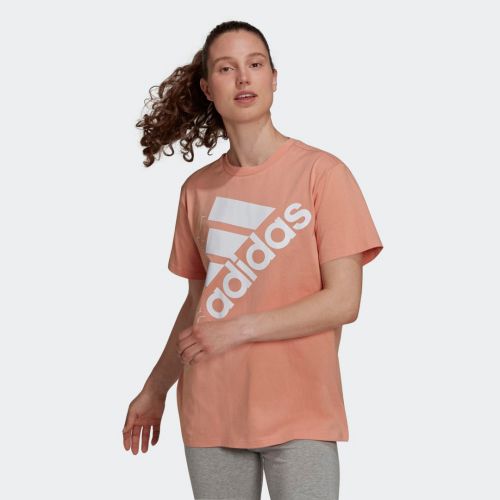 Brand love slanted logo boyfriend tee