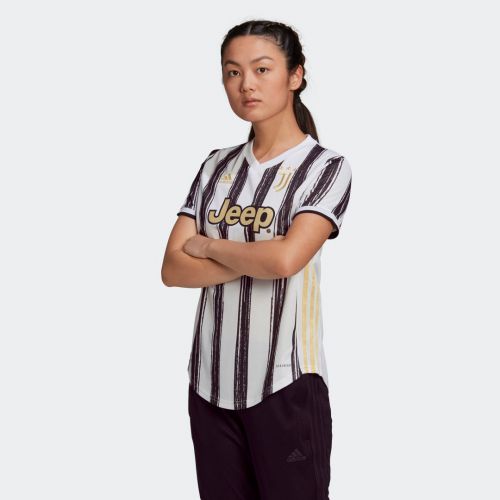 Juventus 20/21 home jersey