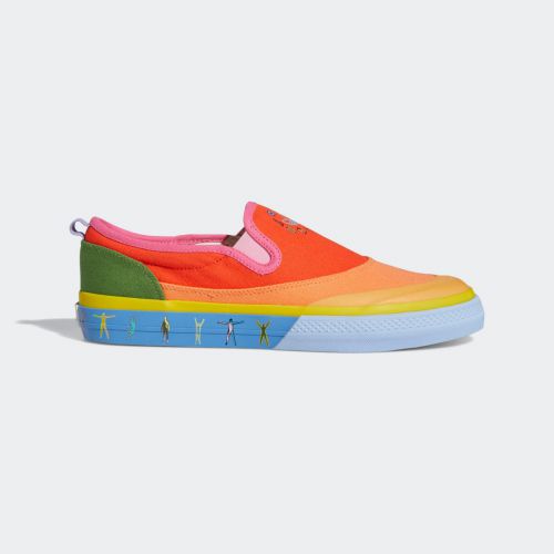 Nizza slip-on pride shoes