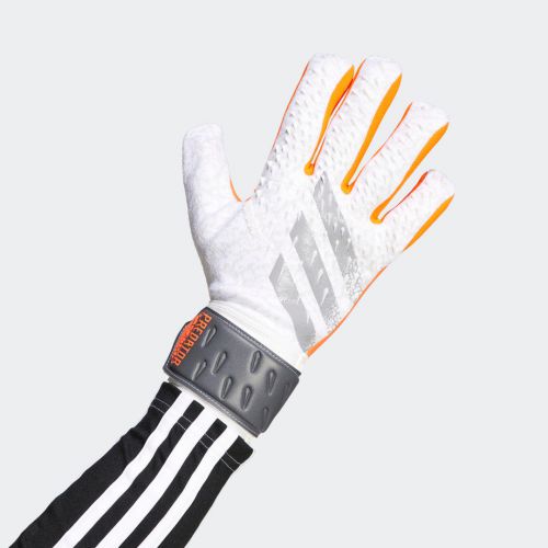 Predator league goalkeeper gloves